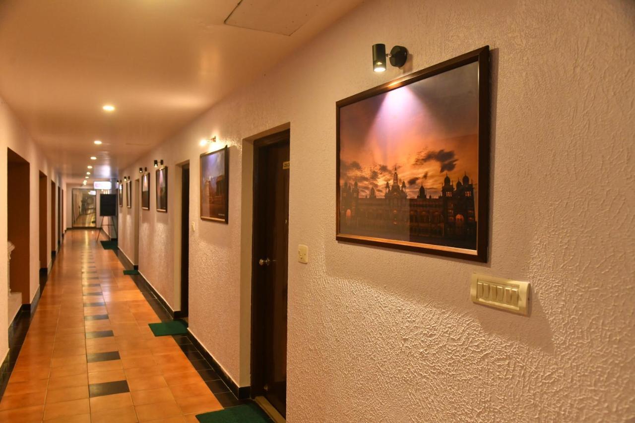 KSTDC Hotel Mayura Valley View Madikeri Exterior foto