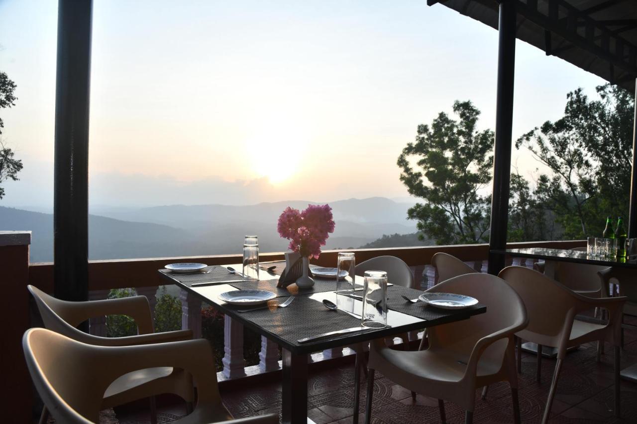 KSTDC Hotel Mayura Valley View Madikeri Exterior foto